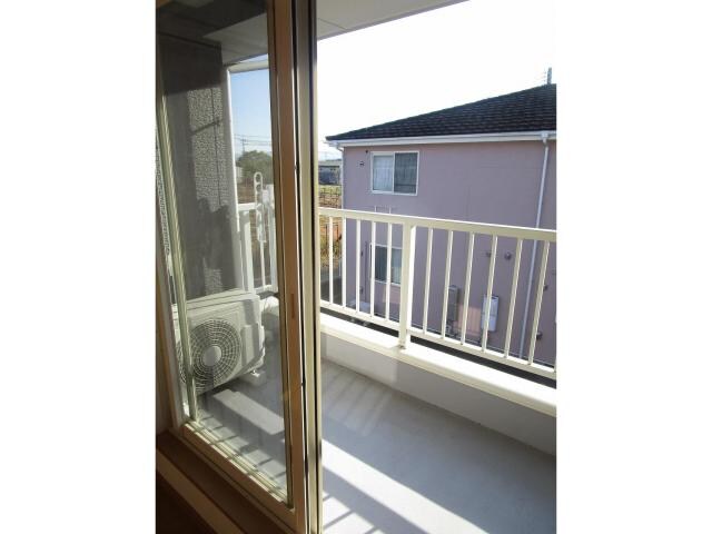 ウランタン弐番館の物件内観写真