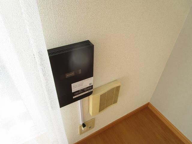 ウランタン弐番館の物件内観写真