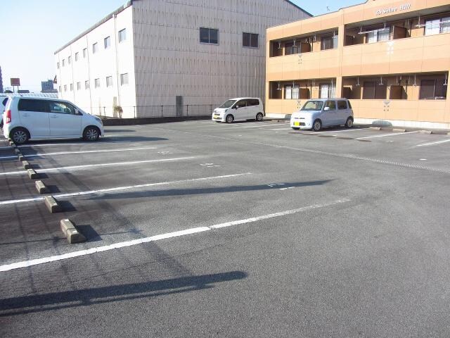 シャインヒルの物件外観写真