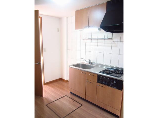 シャインヒルの物件内観写真