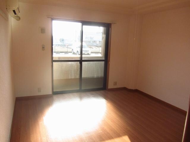 シャインヒルの物件内観写真