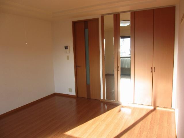 シャインヒルの物件内観写真