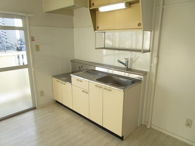 ビレッジハウス三橋1号棟の物件内観写真