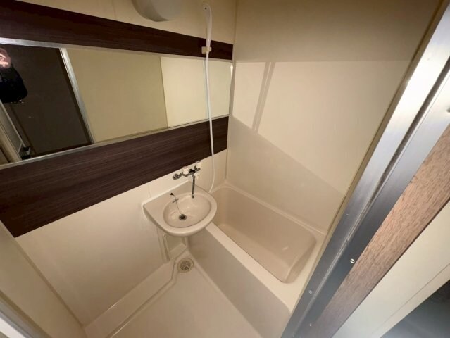 シャトラン弓木三番館の物件内観写真