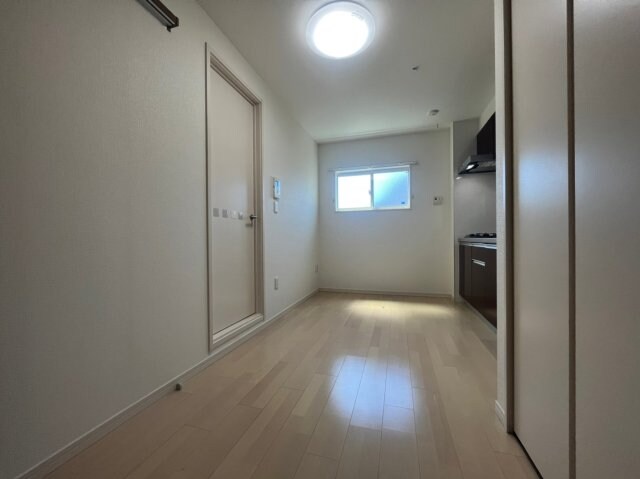 KTIレジデンス湊川2の物件内観写真