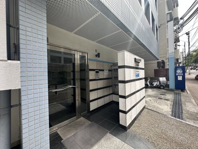 JUN中山手　の物件外観写真