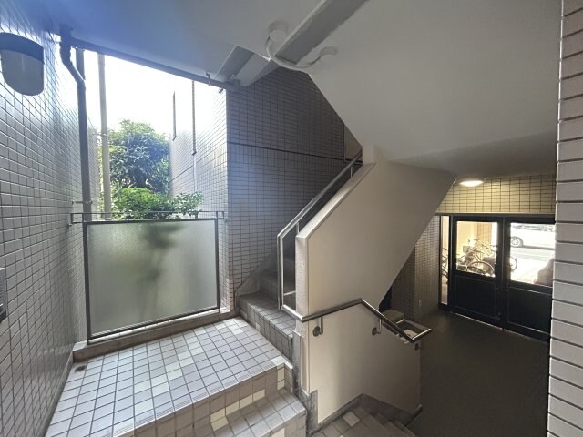 モンヴィラージュ本山の物件外観写真