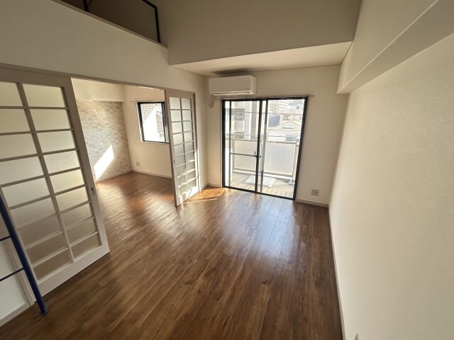 モンヴィラージュ本山の物件内観写真