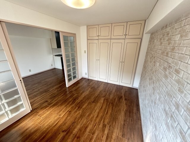 モンヴィラージュ本山の物件内観写真