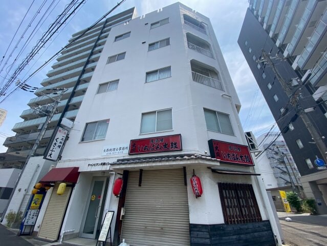 チャンピオン兵庫ビルの物件外観写真