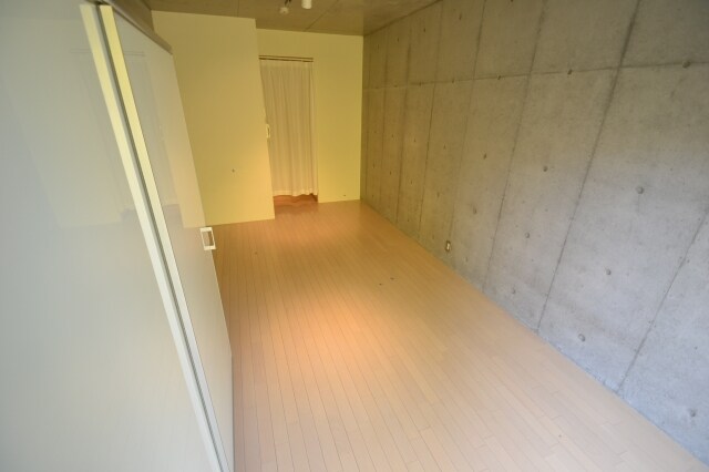 ロイスグラン神戸湊川公園の物件内観写真