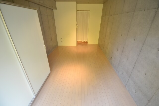 ロイスグラン神戸湊川公園の物件内観写真