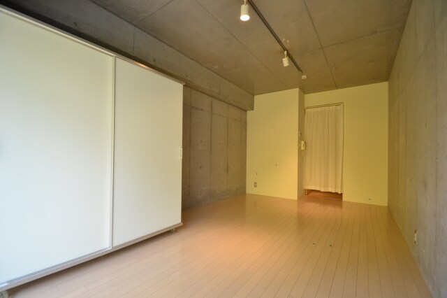 ロイスグラン神戸湊川公園の物件内観写真