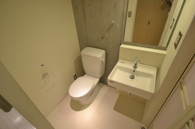 ロイスグラン神戸湊川公園の物件内観写真