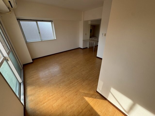 メゾンティファニーの物件内観写真