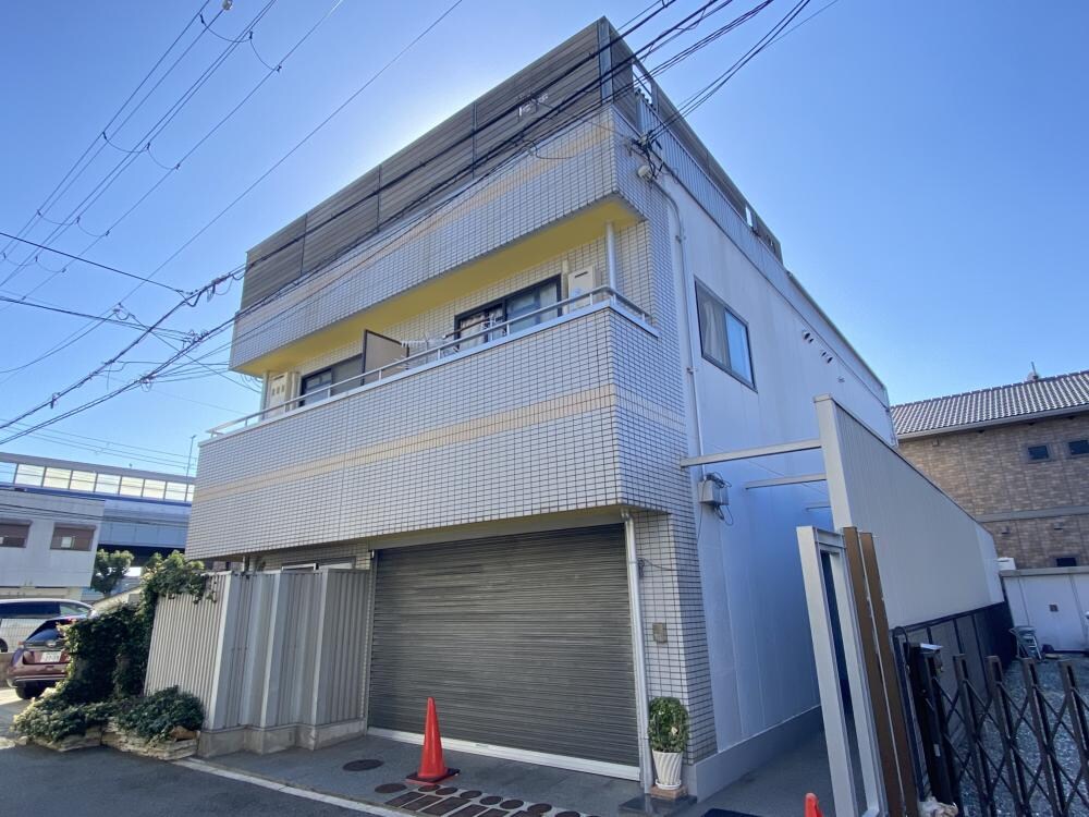 Plum Court打出の物件外観写真