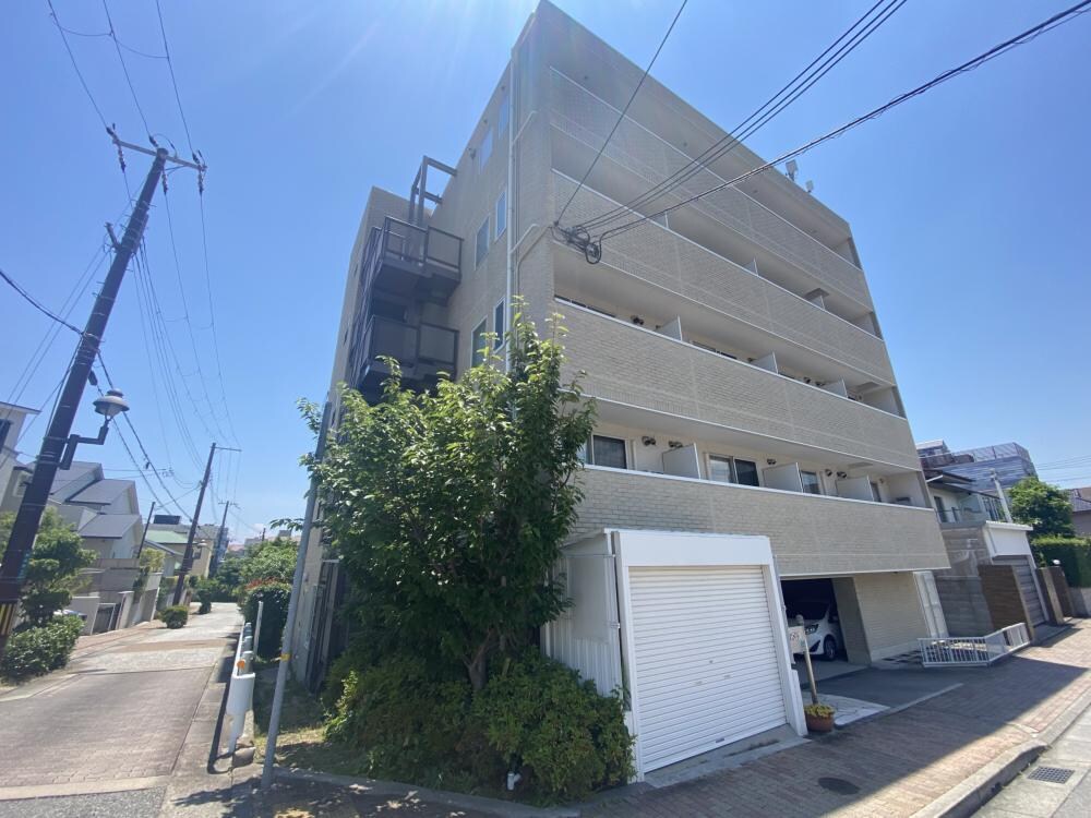 ブリックハウスの物件外観写真