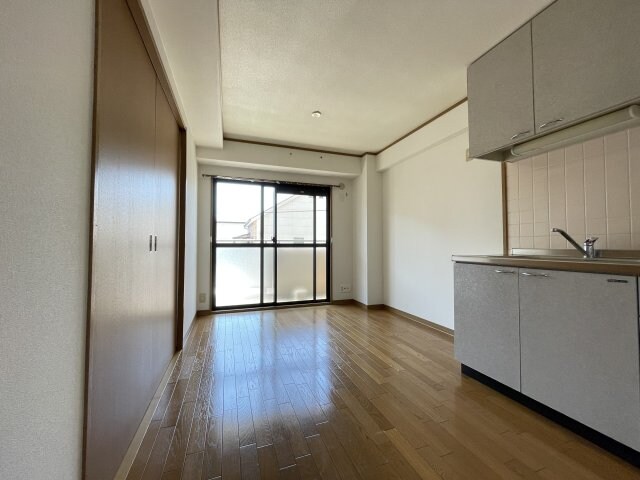 ラシュレ・ウエスト六甲の物件内観写真