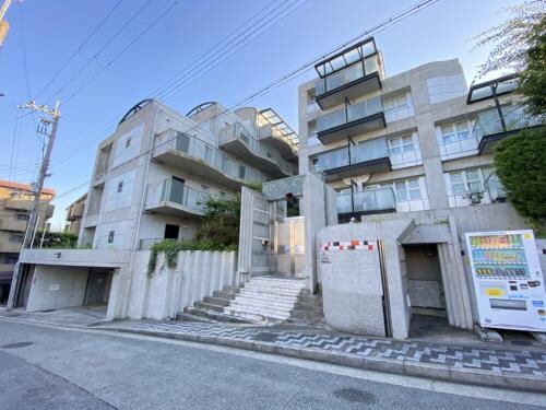 ホープ芦屋の物件外観写真