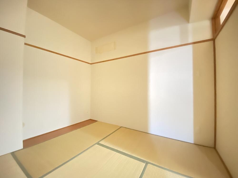 パレ・シェール芦屋東山の物件内観写真