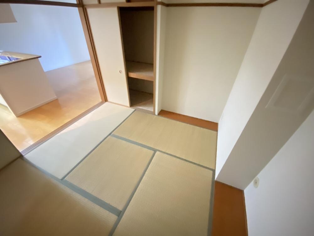 パレ・シェール芦屋東山の物件内観写真