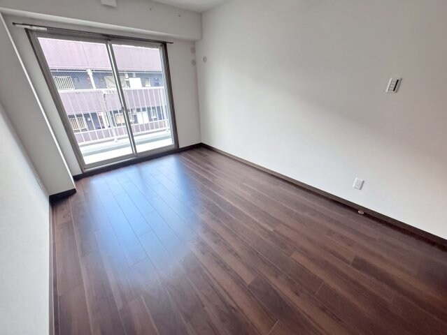 ウィステリア神戸湊川の物件内観写真