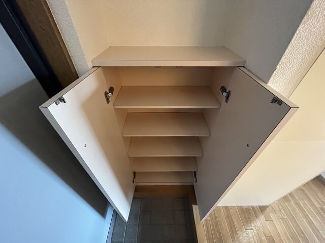 サンリット本山南の物件内観写真