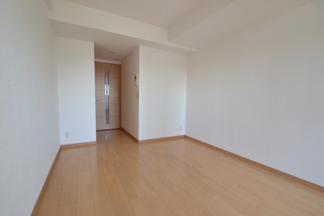 カスタリア三宮の物件内観写真