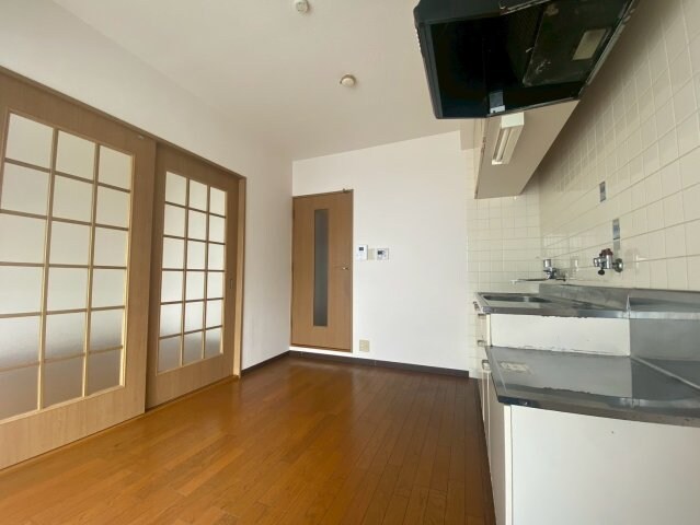 ジュエリー山手の物件内観写真