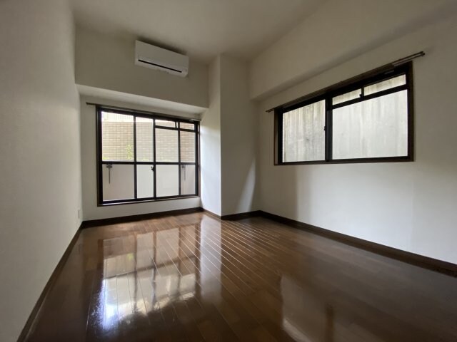 リーガル神戸元町の物件内観写真