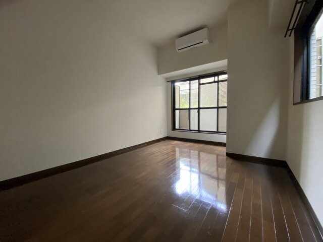 リーガル神戸元町の物件内観写真