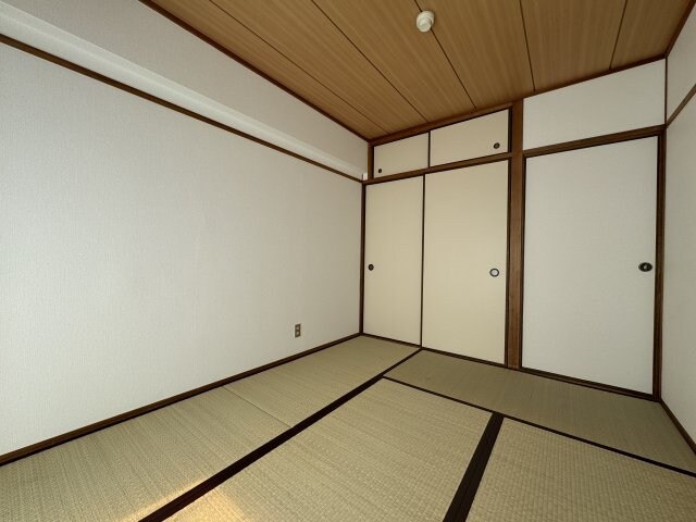 キャッスルハイツ平野の物件内観写真