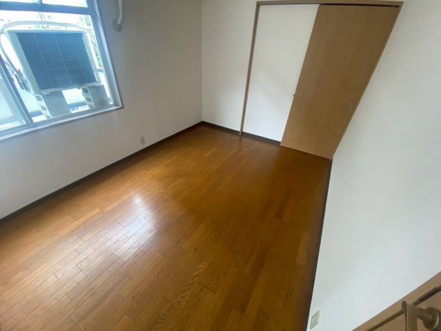 ジュエリー山手の物件内観写真