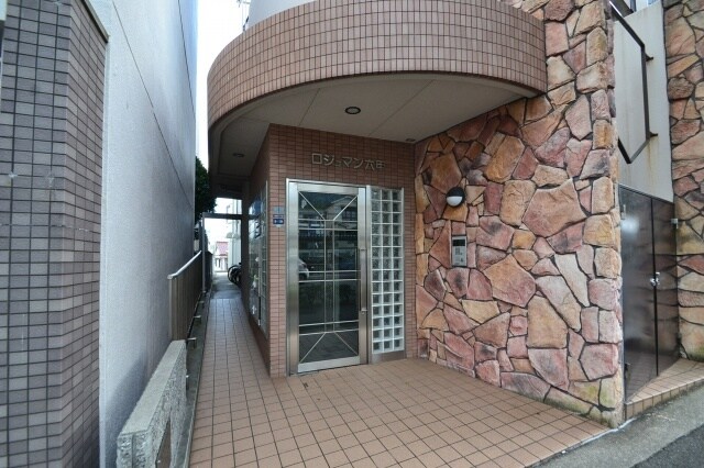 ロジュマン六甲の物件外観写真