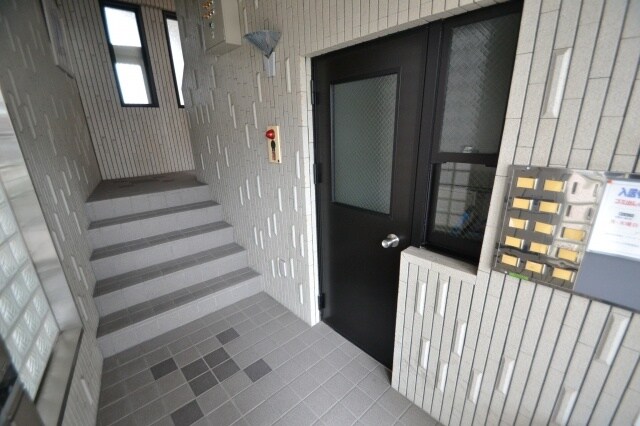 ロジュマン六甲の物件外観写真