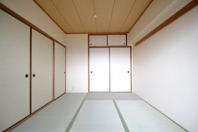 ストークコートの物件内観写真