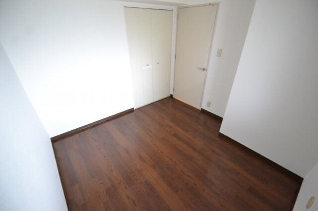 ストークコートの物件内観写真