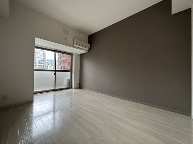 アプリーレ三宮磯上公園の物件内観写真