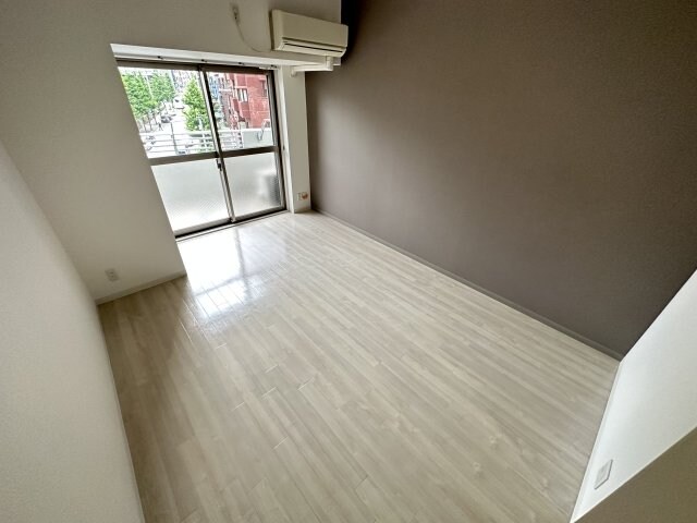 アプリーレ三宮磯上公園の物件内観写真
