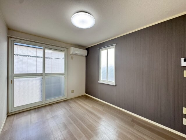 サンハイツ岡本の物件内観写真