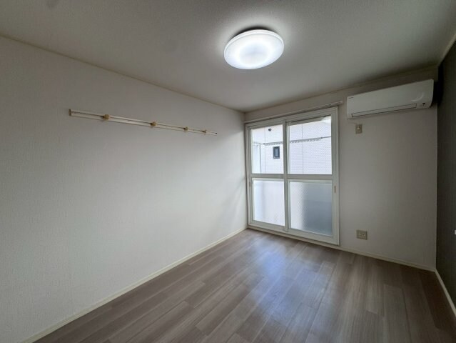 サンハイツ岡本の物件内観写真