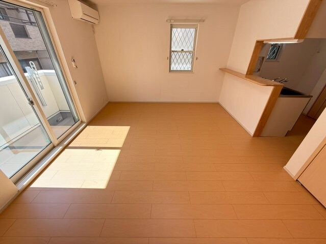 サニー離宮前の物件内観写真