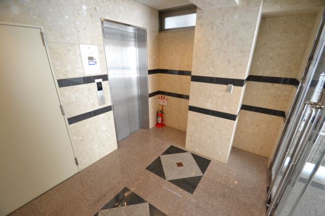 B-RISE元町の物件外観写真