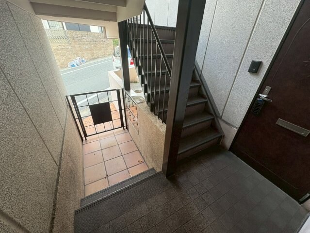 ハイツ瓦屋の物件外観写真