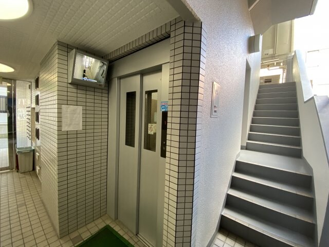 リバティー壱番館の物件外観写真