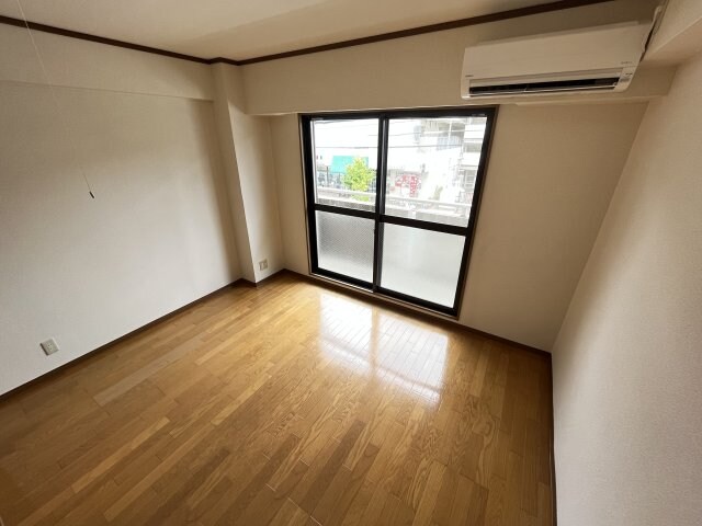 サンリット本山南の物件内観写真