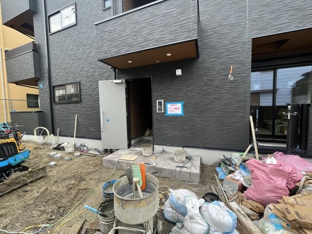 エムグレース神戸湊川の物件外観写真