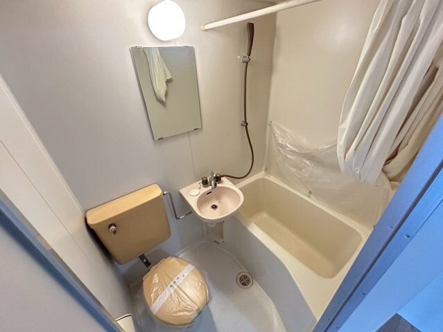 サンモールアミモの物件内観写真