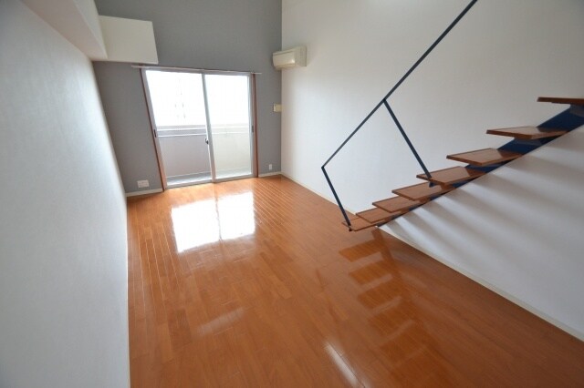 グラン・シーマの物件内観写真