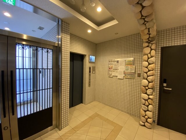 エヌエムスワサントアンの物件外観写真